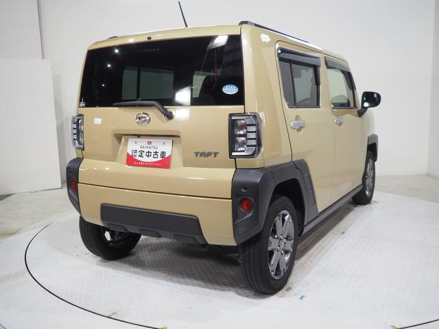 タフト Ｇターボ　４ＷＤ　スマートアシスト　ガラスルーフ　ダイハツ純正ナビ　バックモニター　ドライブレコーダー　クルーズコントロール　ＥＴＣ車載器　ＬＥＤヘッドライト　オートライト　オートエアコン　シートヒーター（5枚目）