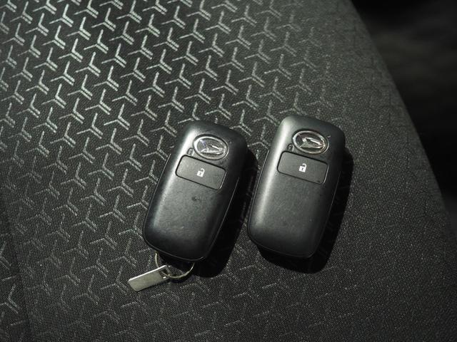 ロッキー プレミアム　４ＷＤ　スマートアシスト　スマホ連携ディスプレイオーディオ　パノラマモニター　リモコンエンジンスターター　ＬＥＤヘッドライト　オートライト　オートエアコン　クルーズコントロール　アイドリングストップ（45枚目）