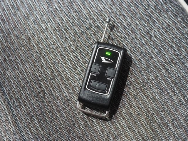 ミラトコット Ｇ　ＳＡＩＩＩ　４ＷＤ　夏冬タイヤ　スマートアシスト　ＤＶＤオーディオ　パノラマモニター　ＬＥＤヘッドライト　オートライト　オートエアコン　リモコンエンジンスターター　運転席助手席シートヒーター　ＥＴＣ車載器（18枚目）