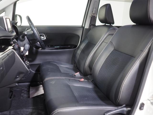 ムーヴ カスタム　ＲＳ　ハイパーリミテッドＳＡＩＩＩ　４ＷＤ　スマートアシスト　ＤＶＤオーディオ　パノラマモニター　リモコンエンジンスターター　キーフリーシステム　ＬＥＤヘッドライト　オートライト　オートエアコン　運転席シートヒーター（11枚目）