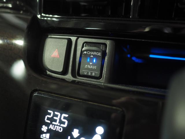 ムーヴ カスタム　ＲＳ　ハイパーリミテッドＳＡＩＩＩ　４ＷＤ　スマートアシスト　ＤＶＤオーディオ　パノラマモニター　リモコンエンジンスターター　キーフリーシステム　ＬＥＤヘッドライト　オートライト　オートエアコン　運転席シートヒーター（17枚目）