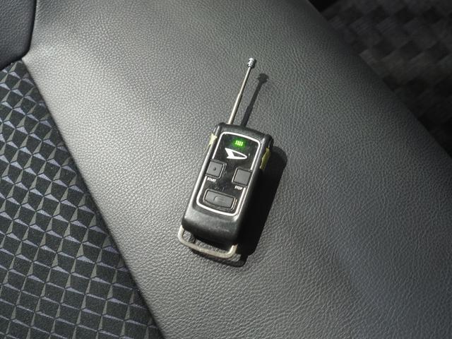 ムーヴ カスタム　ＲＳ　ハイパーリミテッドＳＡＩＩＩ　４ＷＤ　スマートアシスト　ＤＶＤオーディオ　パノラマモニター　リモコンエンジンスターター　キーフリーシステム　ＬＥＤヘッドライト　オートライト　オートエアコン　運転席シートヒーター（18枚目）