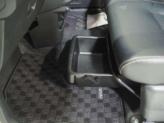 ムーヴ カスタム　ＲＳ　ハイパーリミテッドＳＡＩＩＩ　４ＷＤ　スマートアシスト　ＤＶＤオーディオ　パノラマモニター　リモコンエンジンスターター　キーフリーシステム　ＬＥＤヘッドライト　オートライト　オートエアコン　運転席シートヒーター（41枚目）