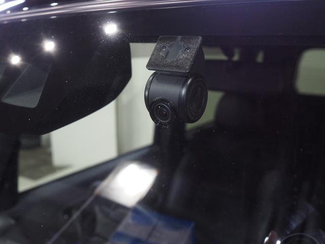 タント カスタムＸセレクション　４ＷＤ　両側パワースライドドア　ダイハツ純正ナビ　パノラマモニター　ナビ連動ドライブレコーダー　後席フリップダウンモニター　リモコンエンジンスターター　シートヒーター　スマートアシスト（24枚目）