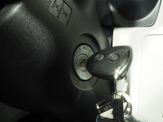 ミライース X SAIII 4WD スマートアシスト LEDヘッドライト オートライト CDチューナー 前後コーナーセンサー キーレスエントリー 電動格納ドアミラー アイドリングストップ VSC(横滑り抑制機能)(18枚目)