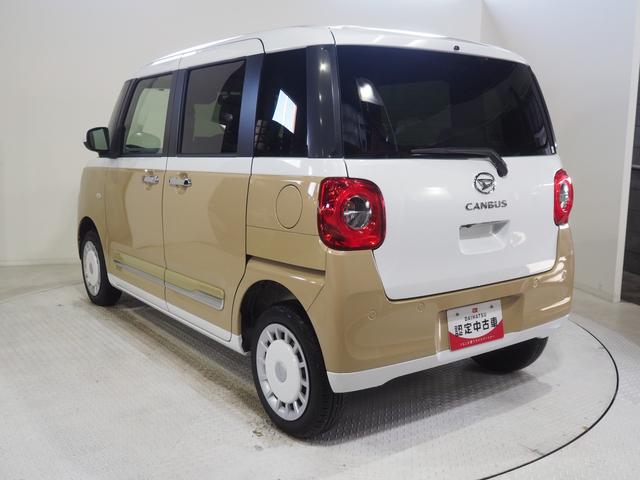 ムーヴキャンバス ストライプスＧ　４ＷＤ　両側パワースライドドア　ＬＥＤヘッドライト　オートライト　スマホ連携ディスプレイオーディオ　バックモニター　ワイヤレス充電器ｑｉ（チー）　運転席助手席シートヒーター　オートエアコン（7枚目）