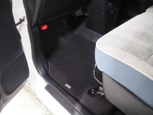 ムーヴキャンバス ストライプスＧ　４ＷＤ　両側パワースライドドア　ＬＥＤヘッドライト　オートライト　スマホ連携ディスプレイオーディオ　バックモニター　ワイヤレス充電器ｑｉ（チー）　運転席助手席シートヒーター　オートエアコン（37枚目）