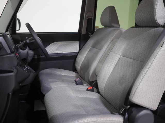 タント Ｘ　４ＷＤ　両側スライドドア左電動　ＬＥＤヘッドライト　オートライト　ダイハツ純正ナビ　バックモニター　ナビ連動ドライブレコーダー　キーフリーシステム　シートヒーター　アイドリングストップ（11枚目）