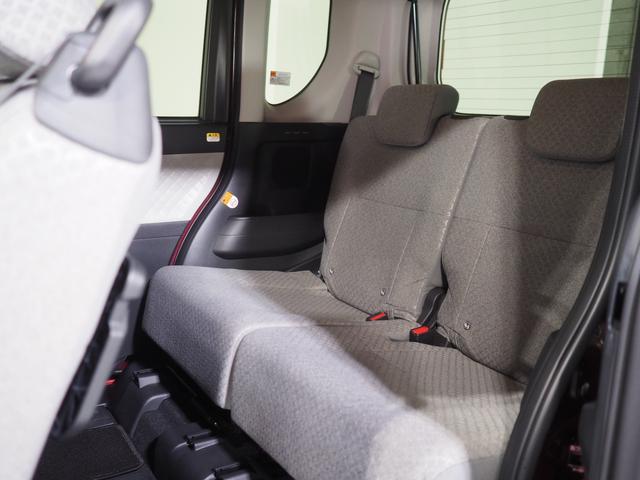 タント Ｘ　４ＷＤ　両側スライドドア左電動　ＬＥＤヘッドライト　オートライト　ダイハツ純正ナビ　バックモニター　ナビ連動ドライブレコーダー　キーフリーシステム　シートヒーター　アイドリングストップ（12枚目）