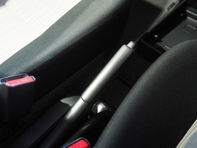 ミライース L SAIII 4WD スマートアシスト オーディオレス キーレスエントリー デジタルメーター オートライト 前後コーナーセンサー アイドリングストップ VSC(横滑り抑制機能)(29枚目)