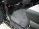 純正用品のカーペットマットが装備されています。