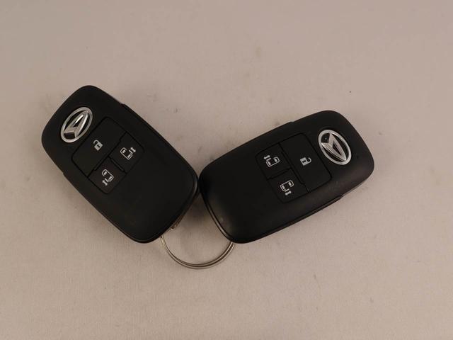 タント ファンクロス ルーフレール 両側電動スライドドア 電動パーキングブレーキ  クリアランスソナー  LEDライト スマートキー オートエアコン(7枚目)