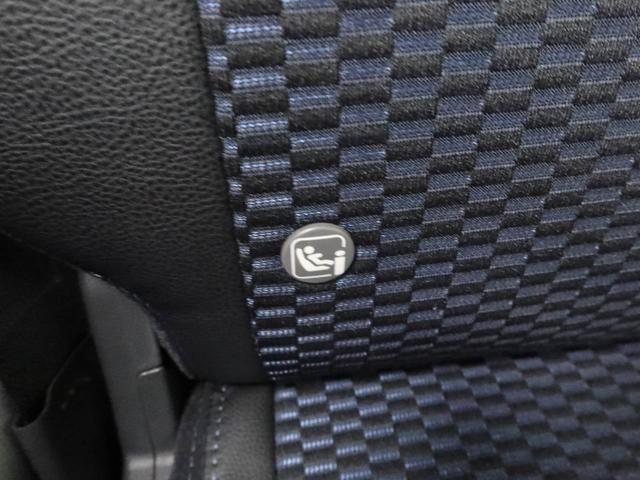 【ISOFIX対応チャイルドシート固定バー&トップテザーアンカー】 チャイルドシートをワンタッチで着脱、確実に固定でき、衝突時の前方回転を抑えられます。