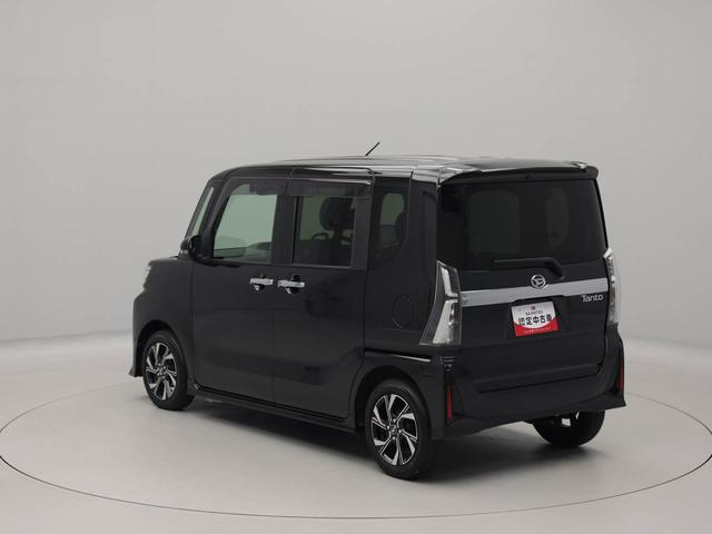 軽自動車ならではの小回りの良さで狭い道でのすれ違いや混みあった場所での取り回しがしやすいです。