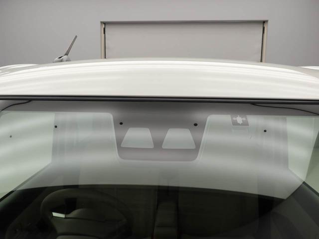 ムーヴキャンバス ＧメイクアップＶＳ　ＳＡＩＩＩ　衝突回避支援ブレーキ　車線逸脱警報　バックカメラ　ナビ　ドライブレコーダー　両側電動スライドドア　キーフリー　プッシュスタート　ＬＥＤヘッドランプ　アイドリングストップ　エアバック　ＡＢＳ　ＣＶＴ（6枚目）
