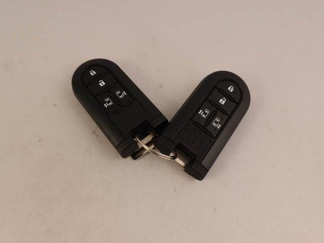 ムーヴキャンバス ＧメイクアップＶＳ　ＳＡＩＩＩ　衝突回避支援ブレーキ　車線逸脱警報　バックカメラ　ナビ　ドライブレコーダー　両側電動スライドドア　キーフリー　プッシュスタート　ＬＥＤヘッドランプ　アイドリングストップ　エアバック　ＡＢＳ　ＣＶＴ（8枚目）