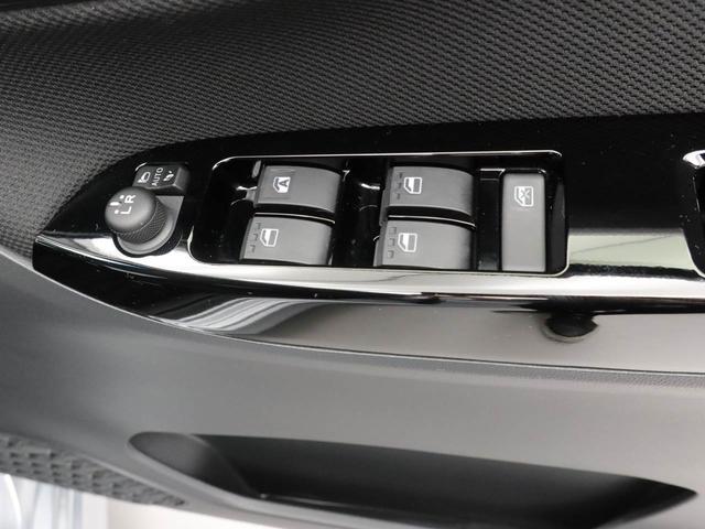 ムーヴ カスタム　ＲＳ　ハイパーリミテッドＳＡＩＩＩ　衝突回避支援ブレーキ　車線逸脱警報　バックカメラ　ナビ　ドライブレコーダー　キーフリー　プッシュスタート　ＬＥＤヘッドランプ　アルミホイール　アイドリングストップ　エアバック　ＡＢＳ　ＣＶＴ（17枚目）