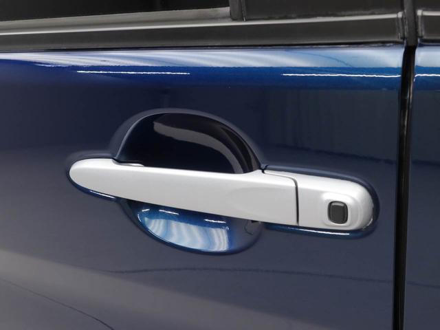 タント Ｘ　ＶＳ　ＳＡＩＩＩ　衝突回避支援ブレーキ　車線逸脱警報　バックカメラ　オーディオ　ＥＴＣ　両側電動スライドドア　キーフリー　プッシュスタート　ＬＥＤヘッドランプ　アルミホイール　アイドリングストップ　エアバック　ＡＢＳ（17枚目）