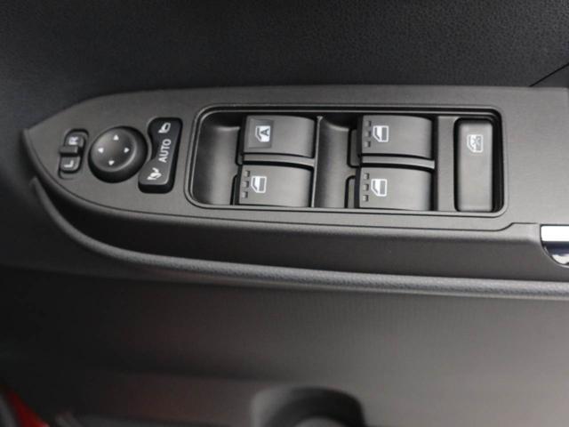 タント カスタムＸ　両面スライドドア　バックカメラ　キーフリー　イモビライザー　アイドリングストップ　両面スライドドア　バックカメラ　アルミホイール　ＬＥＤヘッドライト　ワンオーナー　禁煙車（22枚目）