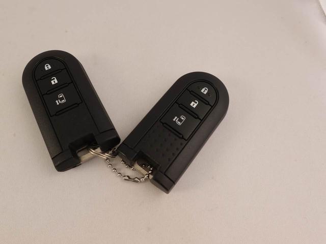 タント Ｘ　ＳＡＩＩＩ　エアコン　パワステ　パワーウィンドウ　ＡＢＳ　エアバック　キーフリー（8枚目）