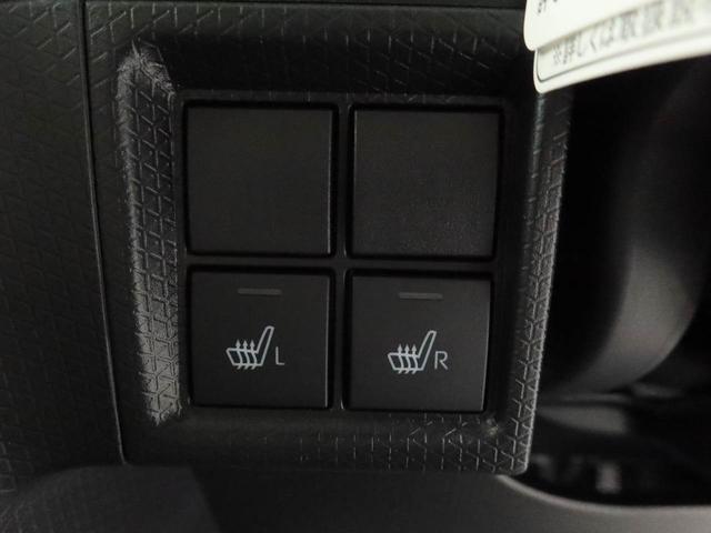 タント Ｘ　衝突軽減ブレーキ　ＬＥＤヘッドライト　スマートキー　アイドリングストップ　電動格納ドアミラー　電動パーキングブレーキ　盗難防止システム　オートエアコン　運転席・助手席シートヒーター（32枚目）