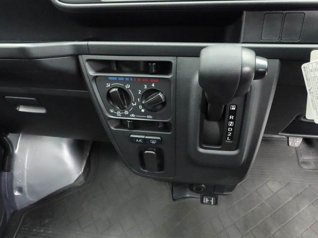 ハイゼットカーゴ スペシャルＳＡＩＩＩ　ナビ　ドラレコ　ＥＴＣ　ナビ　テレビチューナー　ドラレコ　ＥＴＣ　キーレス　アイドリングストップ　オートマチック車　ＬＥＤヘッドライト　ワンオーナー　禁煙車（10枚目）