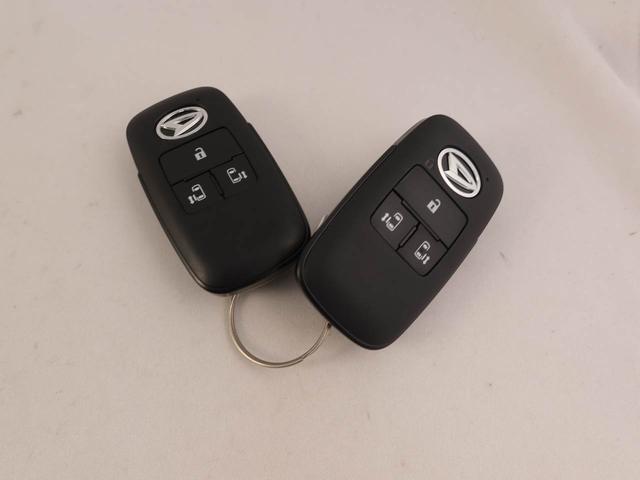 タント ファンクロスターボ 両側電動スライドドア バックカメラ キーフリー イモビライザー アイドリングストップ 両側電動スライドドア ターボ アルミホイール LEDヘッドライト ワンオーナー 禁煙車(8枚目)