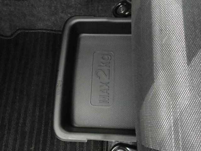 タフト Ｇ　クロムベンチャー　ワンオーナー　衝突回避支援ブレーキ　車線逸脱警報　バックカメラ　キーフリー　プッシュスタート　ＬＥＤヘッドランプ　アルミホイール　アイドリングストップ　エアバック　ＡＢＳ　ＣＶＴ　イモビライザー（11枚目）