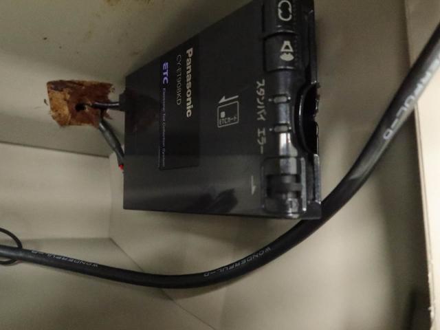 タント Ｘ　エアコン　パワステ　パワーウィンドウ　ＡＢＳ　エアバック　キーレス（5枚目）