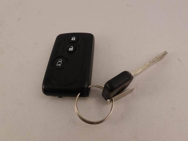 タント Ｘ　エアコン　パワステ　パワーウィンドウ　ＡＢＳ　エアバック　キーレス（8枚目）