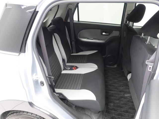 延長保証付帯して頂くことで通常１年の基本保証のところ、基本保証と合わせて納車より最長３年間の保証を付帯することができます。※一部対象外の車もございます詳しくは営業スタッフまで