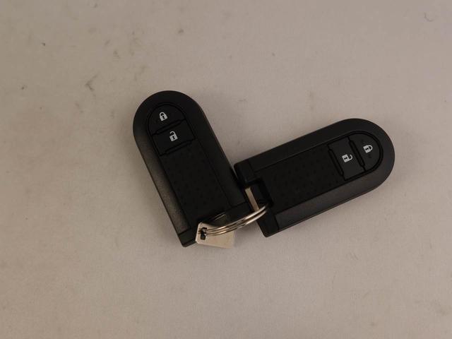 ミライース G SAIII ワンオーナー 衝突回避支援ブレーキ 車線逸脱警報 バックカメラ キーフリー プッシュスタート LEDヘッドランプ アルミホイール アイドリングストップ エアバック ABS CVT イモビライザー(8枚目)