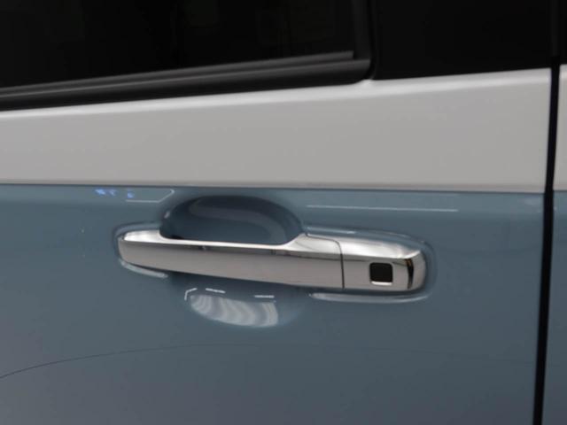 ムーヴキャンバス ストライプスＧターボ　ターボ　ワンオーナー　衝突回避支援ブレーキ　車線逸脱警報　バックカメラ　両側電動スライドドアキーフリープッシュスタート　ＬＥＤヘッドランプ　アイドリングストップ　エアバック　ＡＢＳ　ＣＶＴ（15枚目）