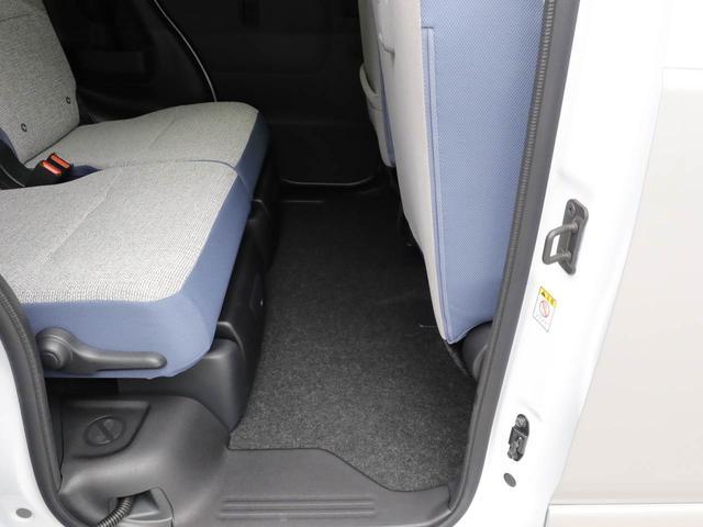 ムーヴキャンバス ストライプスＧターボ　アダプティブクルーズコントロール　ターボ　キーフリー　ＬＥＤヘッドライト　両側電動スライドドア　プッシュボタンスタート　障害物センサー　電動パーキングブレーキ　運転席・助手席シートヒーター　バックカメラ　オートエアコン（52枚目）