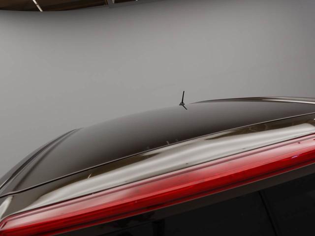 中古車は一物一価、同じようなお車でも、整備状況、外内装の状態など様々です。