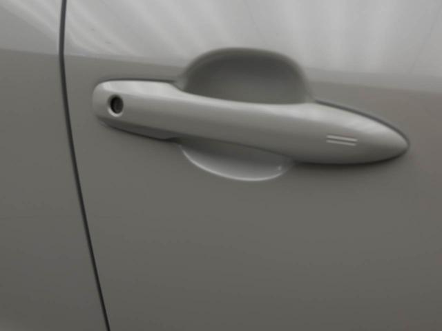 ヤリスクロス ハイブリッドＺ　全方位モニター　ナビ　ＥＴＣ　ナビ　テレビチューナー　バックカメラ　全方位モニター　キーフリー　イモビライザー　アイドリングストップ　ＥＴＣ　ハイブリッド車　アルミホイール　ＬＥＤヘッドライト　ワンオーナー　禁煙車（11枚目）