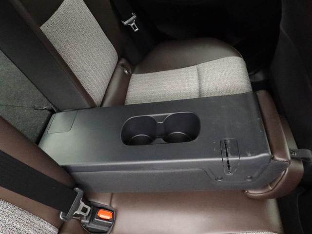 ヤリスクロス ハイブリッドＺ　全方位モニター　ナビ　ＥＴＣ　ナビ　テレビチューナー　バックカメラ　全方位モニター　キーフリー　イモビライザー　アイドリングストップ　ＥＴＣ　ハイブリッド車　アルミホイール　ＬＥＤヘッドライト　ワンオーナー　禁煙車（47枚目）