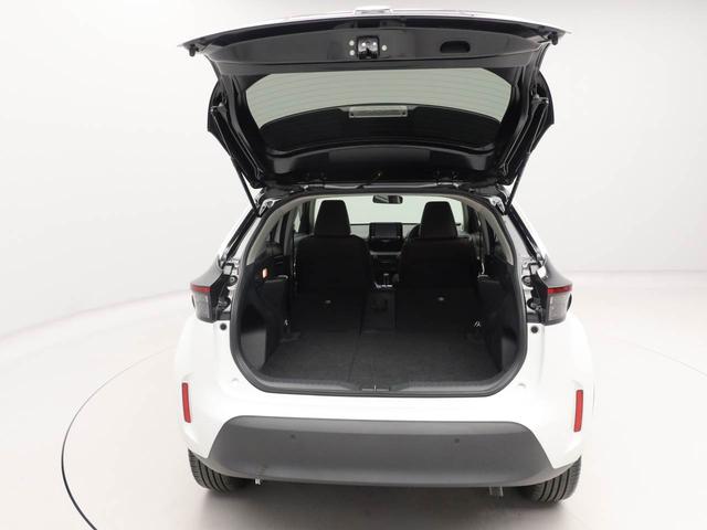 ヤリスクロス ハイブリッドＺ　全方位モニター　ナビ　ＥＴＣ　ナビ　テレビチューナー　バックカメラ　全方位モニター　キーフリー　イモビライザー　アイドリングストップ　ＥＴＣ　ハイブリッド車　アルミホイール　ＬＥＤヘッドライト　ワンオーナー　禁煙車（56枚目）