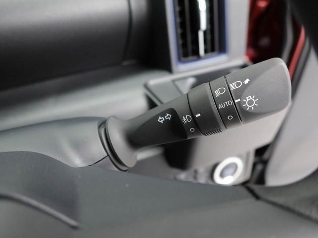 タント カスタムＸ　両側電動スライドドア　ＬＥＤヘッドライト　衝突軽減ブレーキ　プッシュボタンスタート　アイドリングストップ　スマートキー　障害物センサー　アルミホイール　電動格納ドアミラー　電動パーキングブレーキ　オートエアコン　運転席・助手席シートヒーター（28枚目）