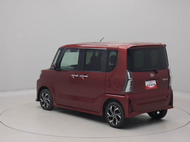 タント カスタムＸ　両側電動スライドドア　ＬＥＤヘッドライト　衝突軽減ブレーキ　プッシュボタンスタート　アイドリングストップ　スマートキー　障害物センサー　アルミホイール　電動格納ドアミラー　電動パーキングブレーキ　オートエアコン　運転席・助手席シートヒーター（67枚目）