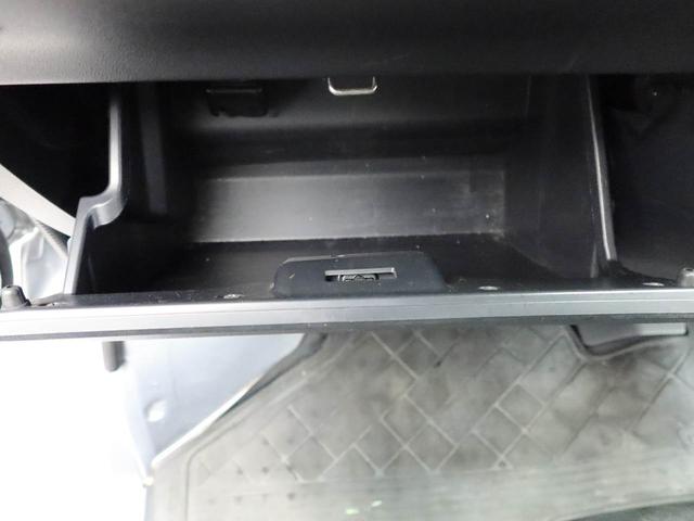 ハイゼットカーゴ デラックスＳＡＩＩＩ　エアコン　パワステ　パワーウィンドウ　ＡＢＳ　エアバック　キーレス（26枚目）