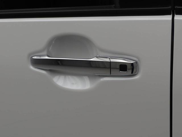 タント カスタムＲＳ　全車速追従機能付きＡＣＣ　アダプティブドライビングビーム　両側電動スライドドア（18枚目）