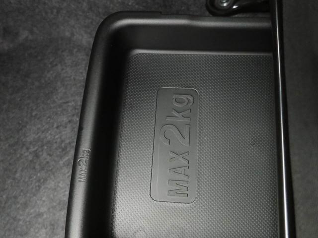 タフト Ｇ　ダーククロムベンチャー　ワンオーナー　衝突回避支援ブレーキ　車線逸脱警報　バックカメラ　キーフリー　プッシュスタート　ＬＥＤヘッドランプ　アルミホイール　アイドリングストップ　エアバック　ＡＢＳ　ＣＶＴ　イモビライザー（10枚目）