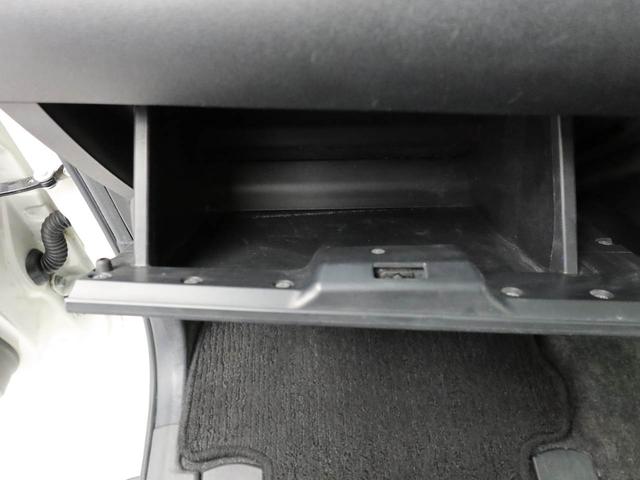 タント カスタムＲＳ　トップエディションＶＳ　ＳＡＩＩＩ　エアコン　パワステ　パワーウィンドウ　ＡＢＳ　エアバック　キーレス（29枚目）