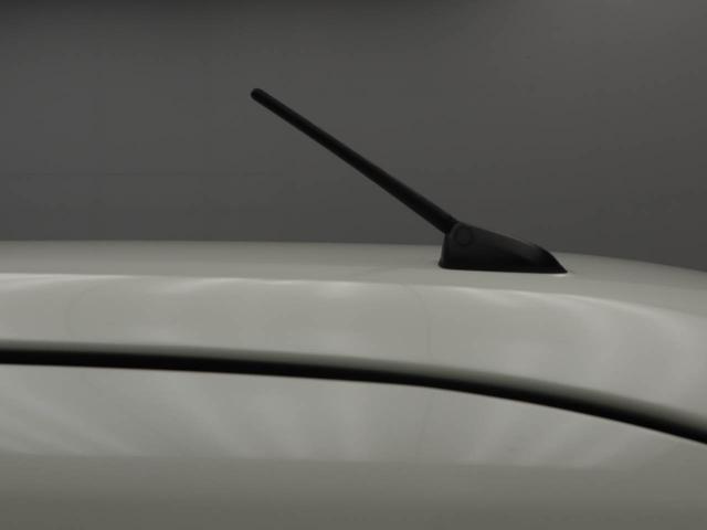 ムーヴキャンバス ＧブラックアクセントＶＳ　ＳＡＩＩＩ　衝突軽減ブレーキ　ＬＥＤヘッドライト　スマートキー　プッシュボタンスタート　両側電動スライドドア　電動格納ドアミラー　パワーウィンドウ　オートエアコン　運転席シートヒーター　盗難防止システム（17枚目）