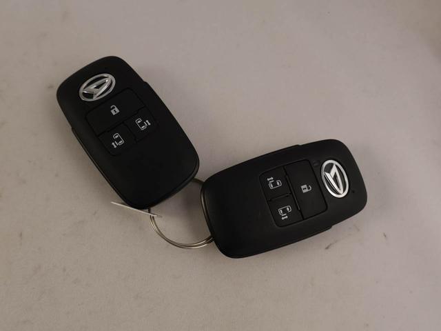 タント カスタムＲＳ　ターボ　ワンオーナー　衝突回避支援ブレーキ　車線逸脱警報　バックカメラ　両側電動スライドドア　キーフリー　プッシュスタート　ＬＥＤヘッドランプ　アルミホイール　アイドリングストップ　エアバック　ＡＢＳ（8枚目）