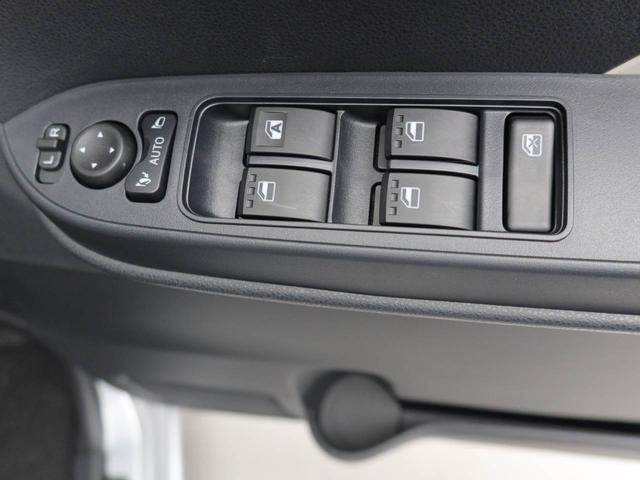 タント X LEDヘッドライト バックカメラ 障害物センサー 衝突軽減ブレーキ プッシュボタンスタート キーフリーシステム アイドリングストップ 両側電動スライドドア 盗難防止システム 運転席・助手席シートヒーター オートエアコン(20枚目)