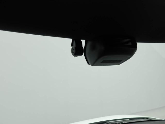 タント カスタムＲＳスタイルセレクション　ナビ　全周囲カメラ　衝突軽減ブレーキ　ＬＥＤヘッドライト　アルミホイール　電動格納ドアミラー　プッシュボタンスタート　アイドリングストップ　電動パーキングブレーキ　両側電動スライドドア　運転席・助手席シートヒーター（5枚目）