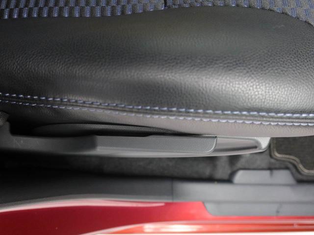 タント カスタムＲＳ　エアコン　パワステ　パワーウィンド　ＡＢＳ　エアバック　アルミホイール　キーフリー　電動ドアミラー　バックカメラ（16枚目）