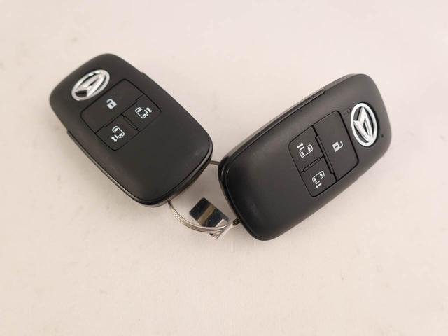 タント カスタムX エアコン パワステ パワーウィンドウ ABS エアバック アルミホイール キーフリー 電動ドアミラー バックカメラ(7枚目)